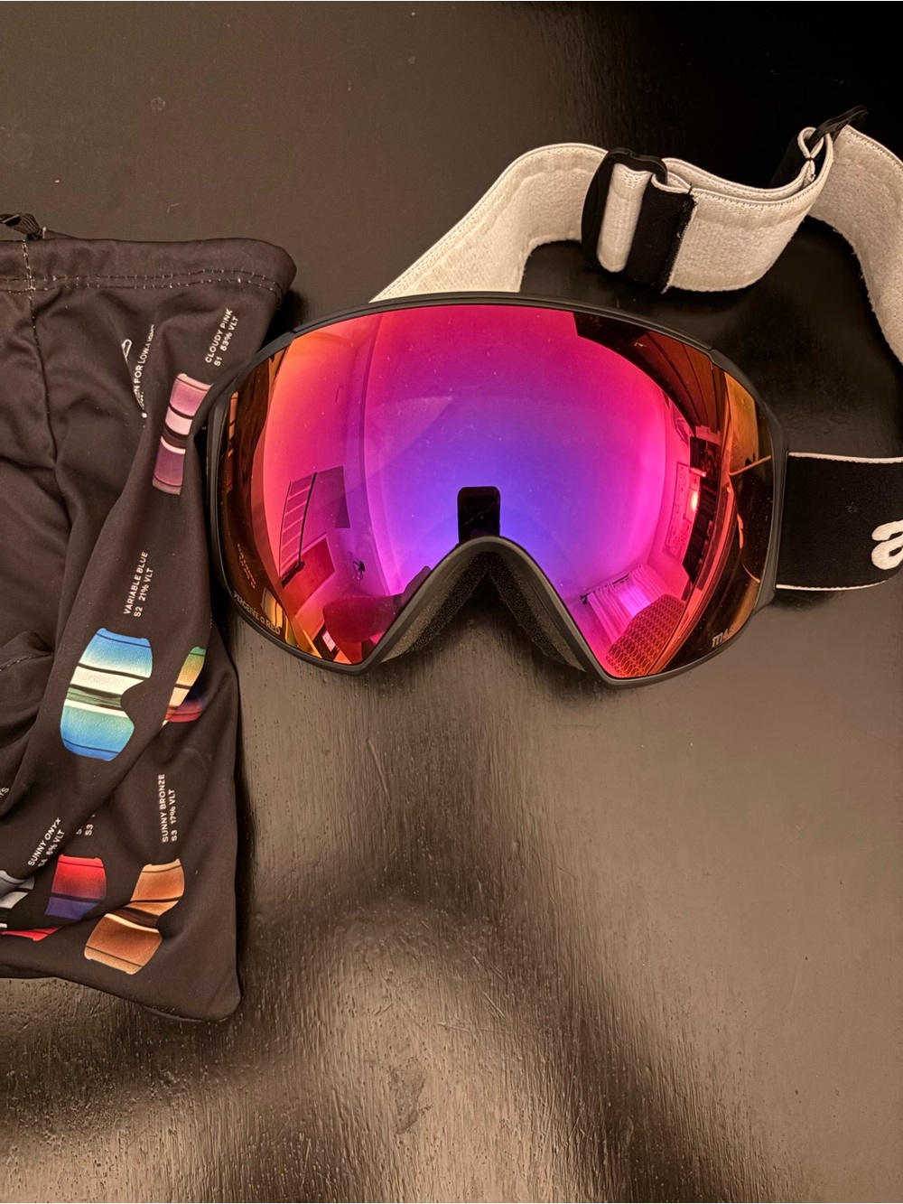 Anon M4S Ski Goggles with extra lens